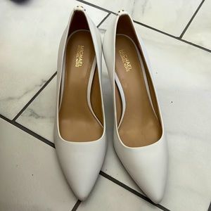 Beautiful Michael Kors heels NWOT